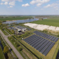 Hoeveel stroom levert een zonnepaneel op een hete zomerdag in juni