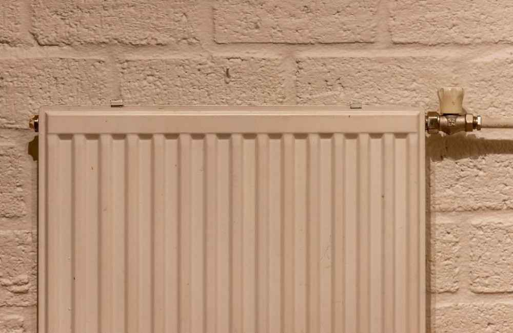 Hoeveel gas bespaar je met radiatorfolie achter 6 radiatoren in een jaren 70-woning?