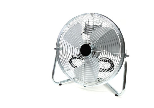 Hoeveel stroom bespaar je met een ventilator in plaats van airco op een hete zomerdag