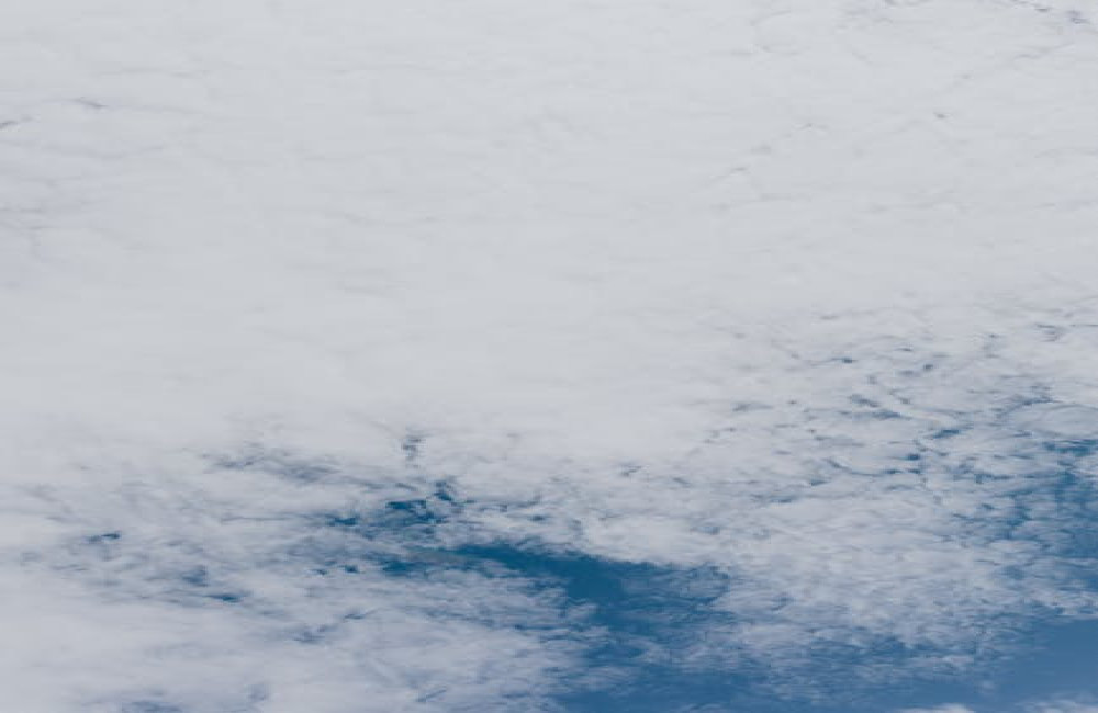 Hoe beïnvloedt klimaatverandering de straalstroom en wat merken we daarvan in Nederland